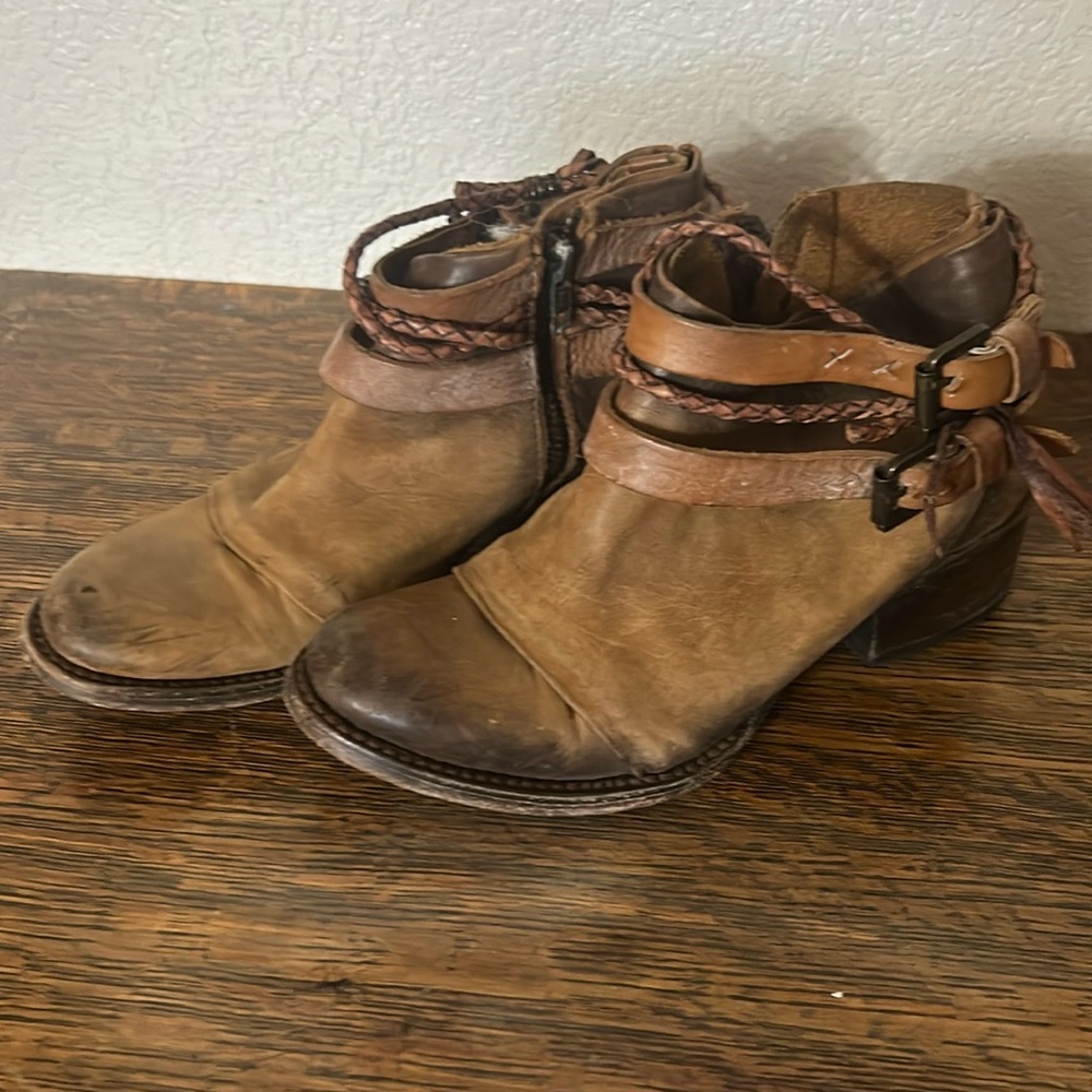 Freebird Booties 🦅